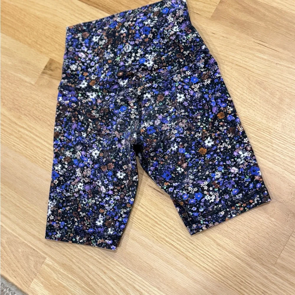 Lululemon Align High-Rise Short 7” Flower Burst Multi ~ Size 0